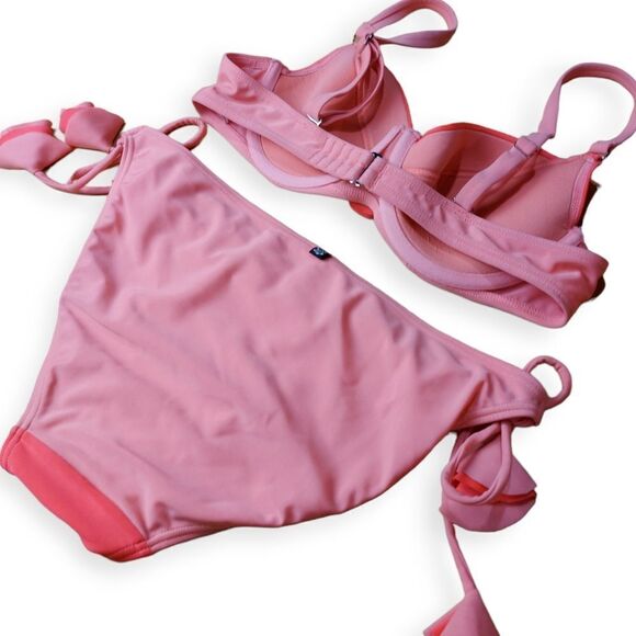 La Vie En Rose Aqua Bikini Swim Set Medium/Large - Picture 8 of 9